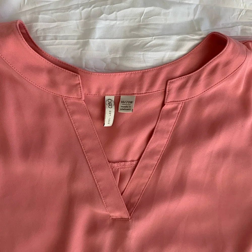 CATO Women’s PLUS Blouse Coral Split Neck‎ Button Sleeve High/Low Hem 18/20W - Picture 3 of 14